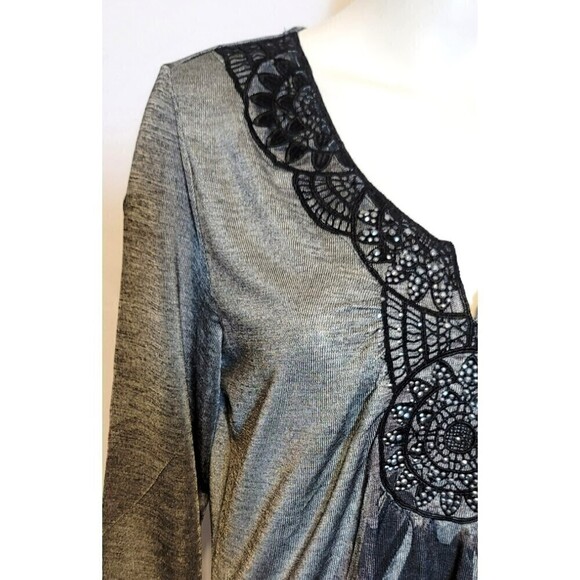 Covington Vee Neck Bouse - Size L - Picture 6 of 10